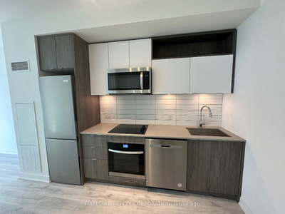 Assignment Opportunity!! 1 Bed+Den Condo Apt In Toronto