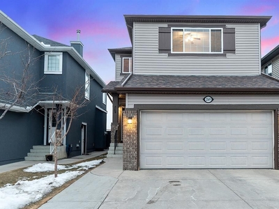 Calgary House For Rent | Saddle Ridge | Two storey, 3 bedrooms, 2.5