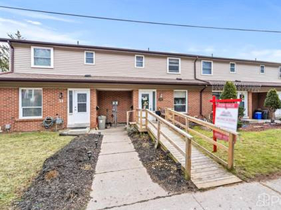 Condos for Sale in Acton, Halton Hills, Ontario $565,000