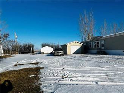 Homes for Sale in Melita, Manitoba $165,000