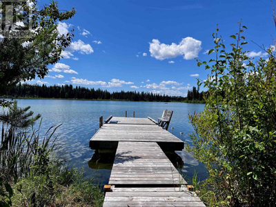 Lakefront home for sale Bridge Lake BC
