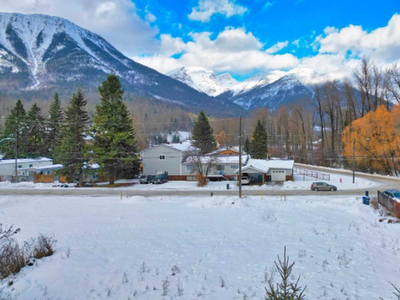 Lot 3-980 Hand Ave: A Canvas for Your Fernie Dreams ID# 267279