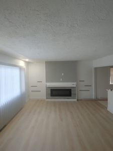 Calgary Main Floor For Rent | Forest Lawn | Renovated 3bdrm, 1BR MAINFLOOR in
