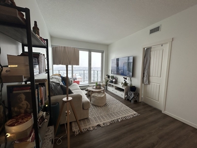 Edmonton Condo Unit For Rent | Boyle Street | Cozy 1 Bedroom Downtown Apartment