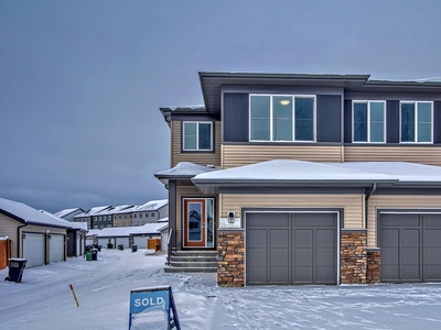 Edmonton Duplex For Rent | Heritage Valley | Pet-friendly Brand New Home. The