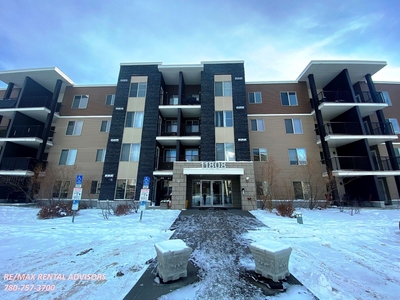 Edmonton Pet Friendly Condo Unit For Rent | Rutherford | TOP FLOOR 2 BED 1