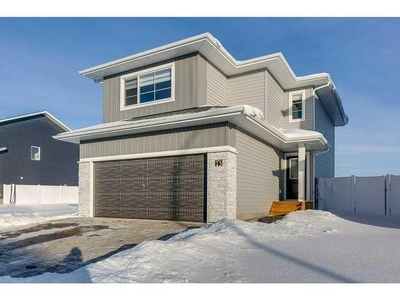 House For Sale In Timber Ridge, Red Deer, Alberta