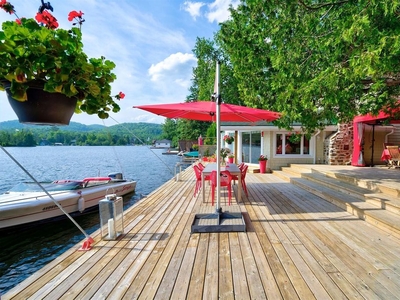 Luxury Detached House for sale in Lac-des-Seize-Îles, Canada