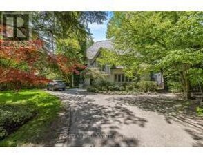 110 Old Forest Hill Road, Forest Hill South in Toronto, ON