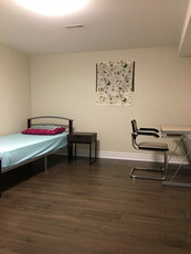 Nice room rent July 1st,2024 in North York（Finch&404）