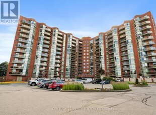 Condo For Sale In Dean Park, Toronto, Ontario