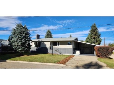 House For Sale In Michener Hill, Red Deer, Alberta