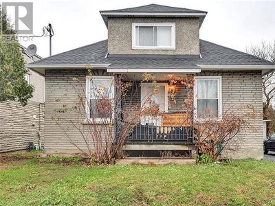House For Sale In Vanier North, Ottawa, Ontario