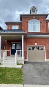 House for rent, 467 Downes Jackson Hts N, in Milton, Canada