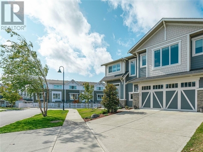 3478 Curlew Street Colwood, BC V9C 2B2