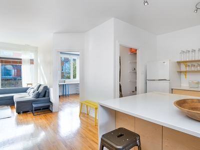 Condo/Apartment for rent, 5514 Rue de Mentana, Le Plateau-Mont-Royal, QC H2J4B3, CA , in Montreal, Canada