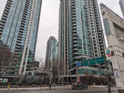 Condo/Apartment for sale, 702 - 16 Yonge St, in Toronto, Canada
