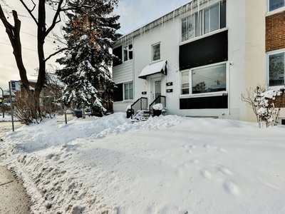 House for sale, 201-203 Av. Dresden, Mont-Royal, QC H3P2B9, CA , in Mount Royal, Canada