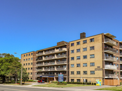 1524 Lawrence Ave W - APARTMENTS AVAILABLE FOR RENT
