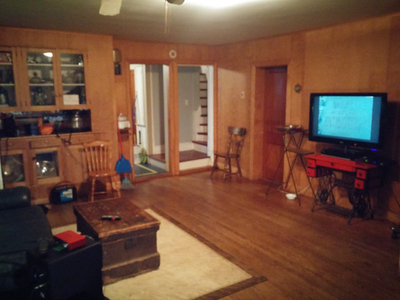 Big Room In Quiet Home Located On Bus Route 902-394-5530 text