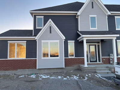 BRAND NEW Luxurious Single family home for Rent In Barrhaven