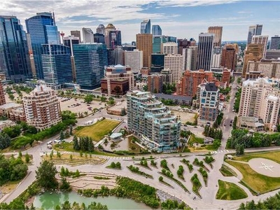 Condo For Sale In Eau Claire, Calgary, Alberta