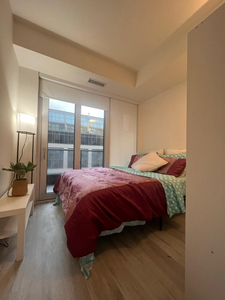 Cozy & Affordable Room in Downtown Toronto