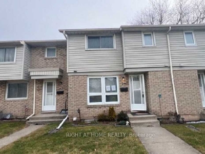 House for sale, 58 - 6767 Thorold Stone Rd, in Niagara Falls, Canada