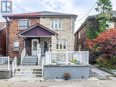 House For Sale In Carleton Village, Toronto, Ontario