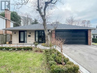 House For Sale In Henry Farm, Toronto, Ontario
