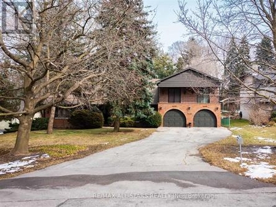 House For Sale In Scarborough Village, Toronto, Ontario
