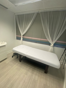 Treatment room ( North Vancouver)
