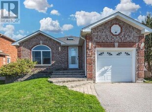 House For Sale In Barrie, Ontario