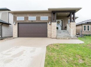 House For Sale In Grassie, Winnipeg, Manitoba