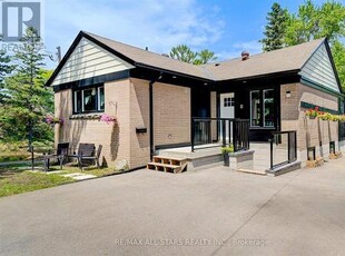 House For Sale In Scarborough Village, Toronto, Ontario