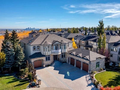 41 Cougar Plateau Point SW, Calgary, Alberta