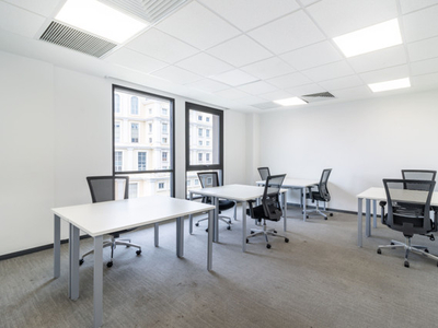 Beautifully designed open plan office space for 15 persons