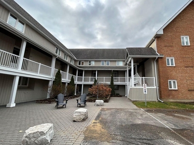 Luxury Apartment for sale in Collingwood, Ontario