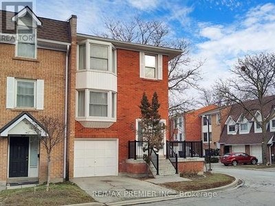 Townhouse For Sale In Rathwood, Mississauga, Ontario