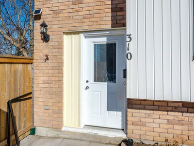 Fantastic Location! 2-Bedroom Apartment in Ptbo East City