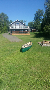 Beautiful Lakefront house for sale whitefish lake Thunder Bay!