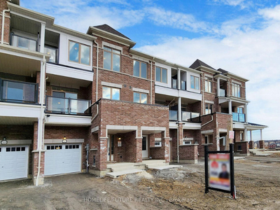 Brand-New Never-Lived-In! 3 Bed Freehold Townhouse in Oshawa!