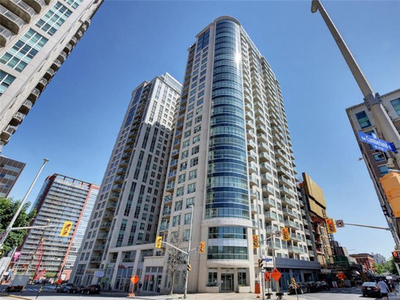 Byward market condo with a fabulous view