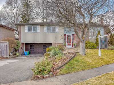 Charming 3+1 Bed Bungalow! Open House Sun Feb 18, 2-4PM!
