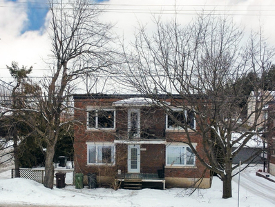 Duplex à vendre - Sherbrooke
