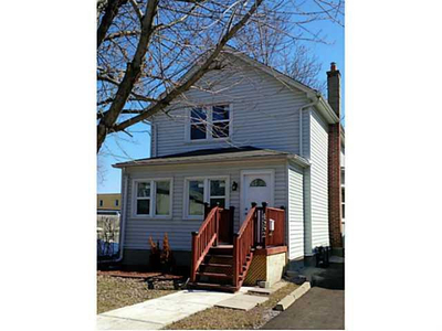 Larger 3-bedroom house for rent in Niagara Falls