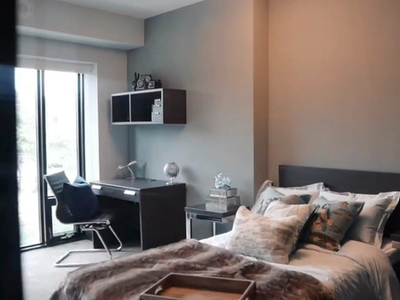 Luxury Apartment Near Western University for Rent During Summer