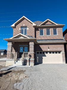 Newly built Detached 4 bedroom & 3 washroom house in Pickering