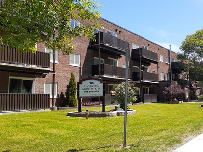 RIVERVIEW APARTMENTS - 2 BDRM Suites - Available May 1/24!