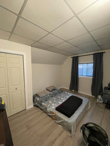 Room for Rent Stratford ON. Contact Info in Description